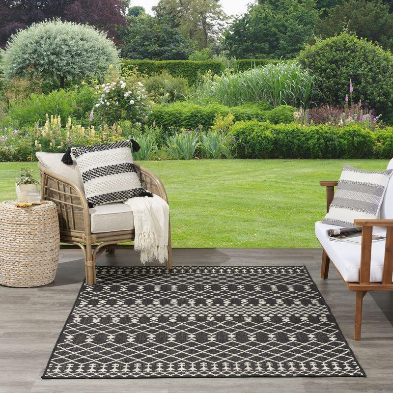 Nourison Positano Moroccan Trellis Flatweave Low Pile Indoor Outdoor Area Rug Black 8' x 10'