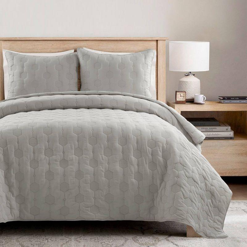 King Gray Cotton Reversible Hexagon Honeycomb Quilt Set