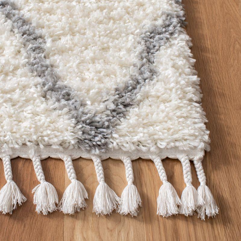 Moroccan Tassel Shag MTS358 Area Rug  - Safavieh