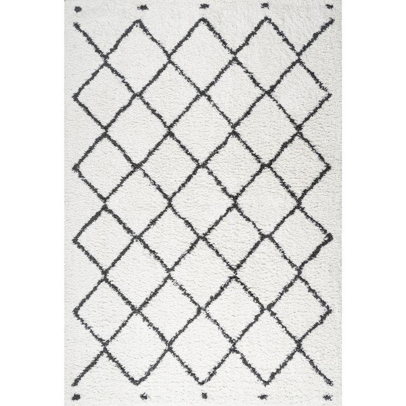 8'x10' Cami Moroccan Style Diamond Shag Area Rug, White - JONATHAN Y