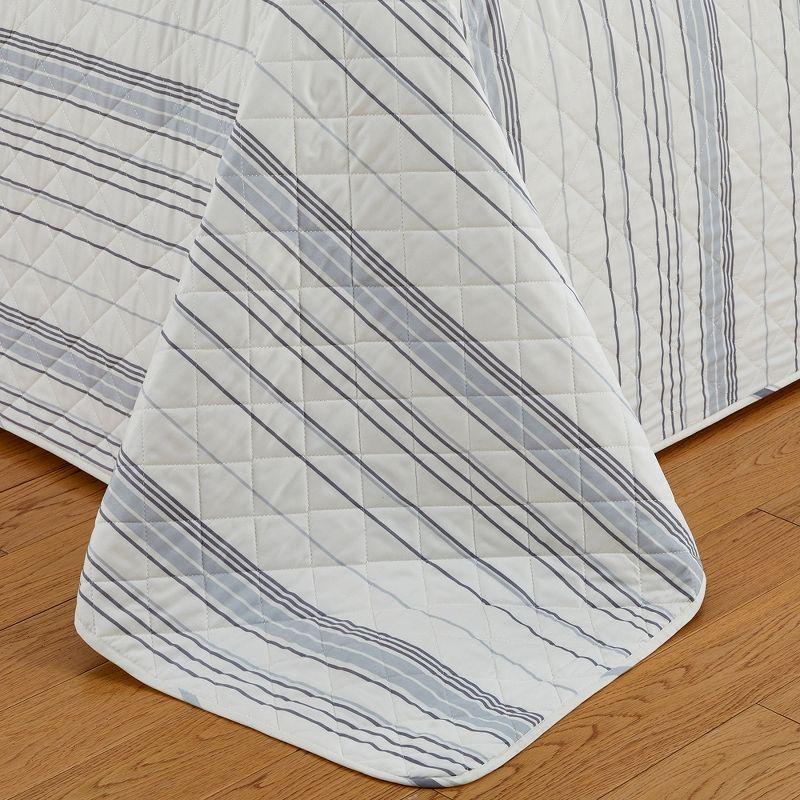 Market & Place Sofia No Striped Quilt Set