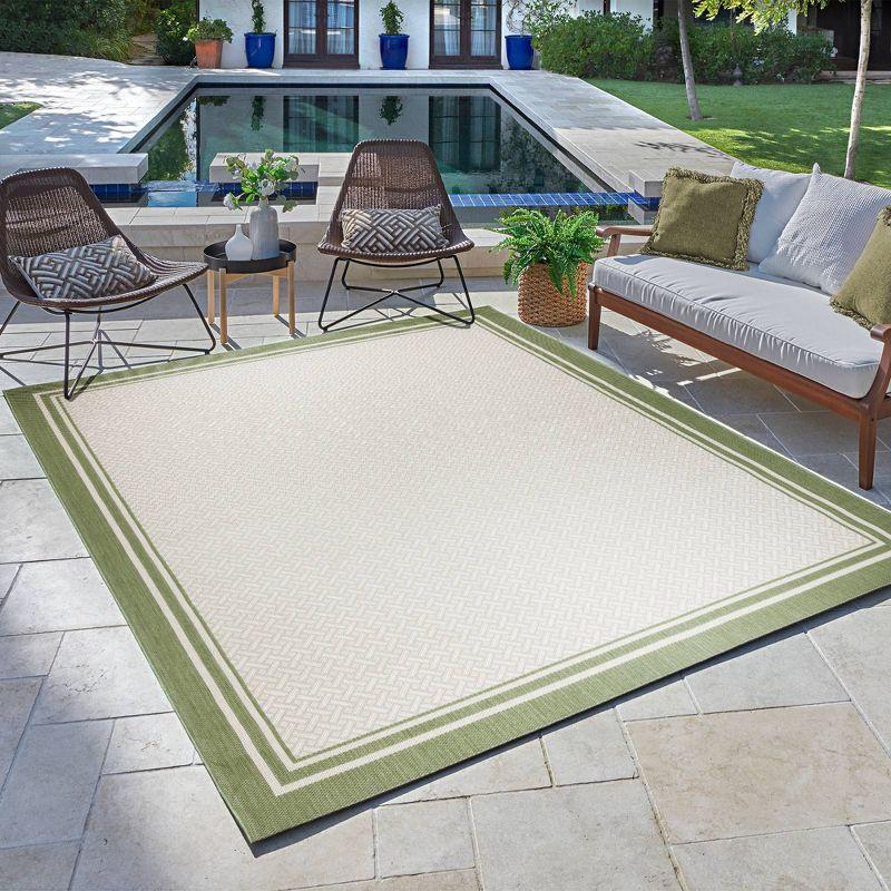 Gertmenian Paseo Soroa Palm Green/Beige Classic Border Indoor/Outdoor Flatweave Area Rug