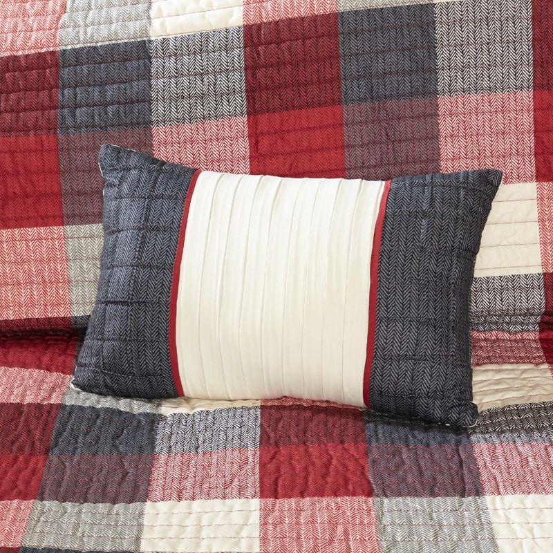 King Size Red Reversible Herringbone Quilt Set