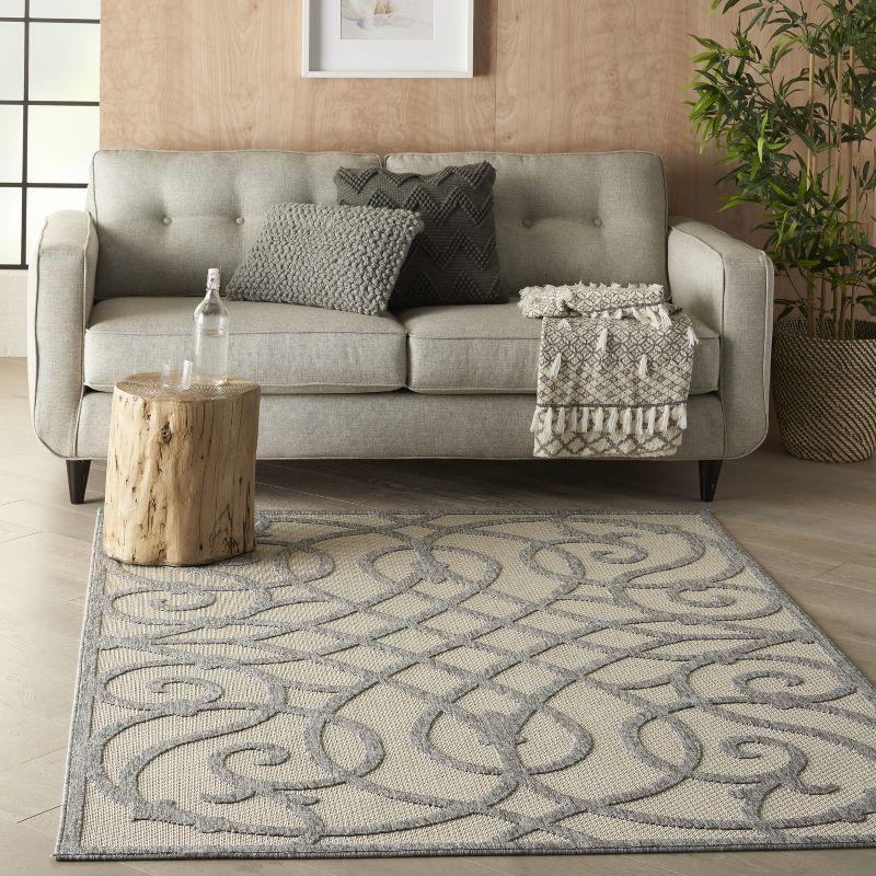 Palamos Cream Grey Geometric Synthetic 6' x 9' Indoor/Outdoor Rug