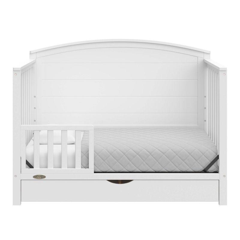 Graco Bellwood Convertible Crib with Drawer