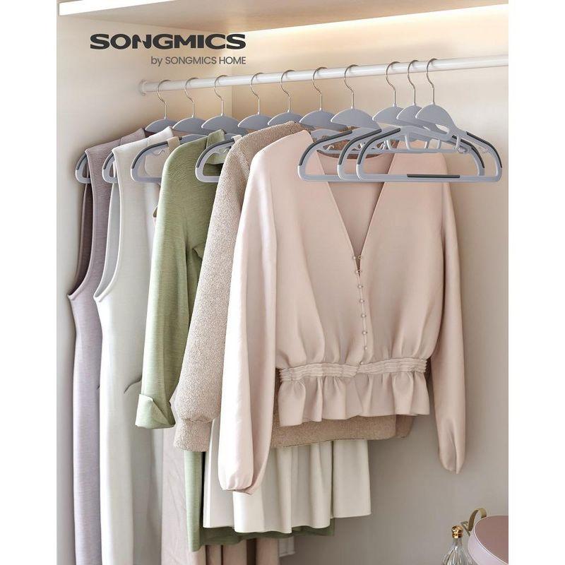 SONGMICS Coat Hangers Non-Slip Clothes Hangers Space-Saving Plastic Hangers 360°Swivel Rose Gold Hook