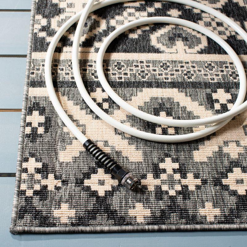 Veranda VER097 Power Loomed Indoor/Outdoor Area Rug  - Safavieh