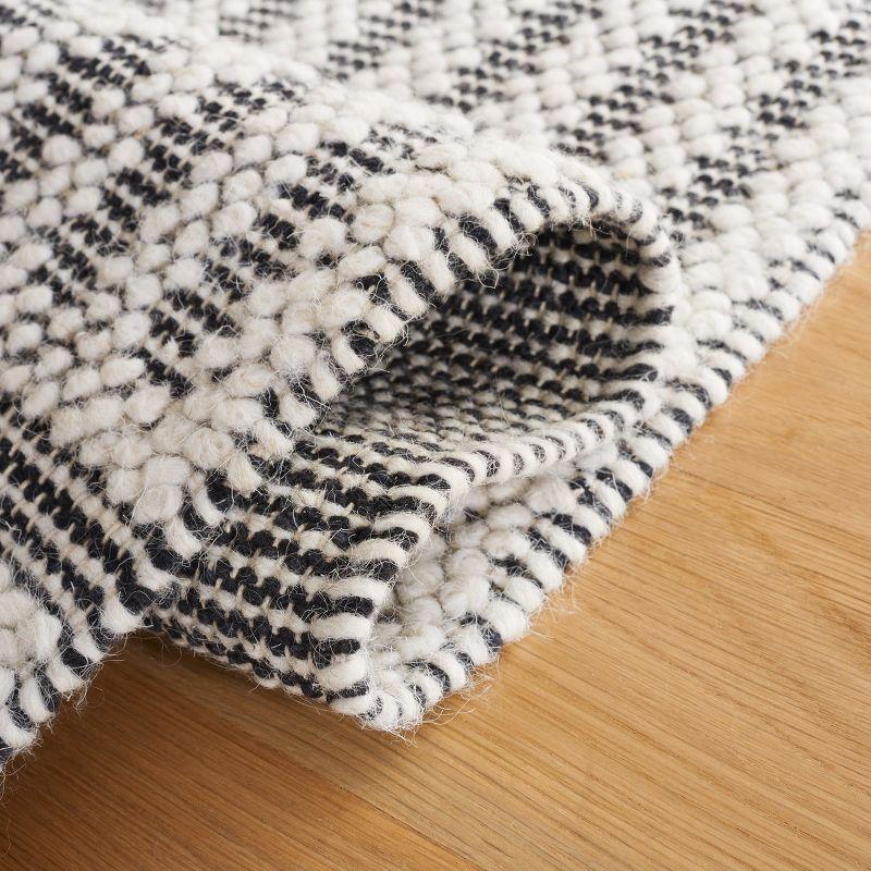 Natura NAT227 Hand Woven Indoor Area Rug - Ivory/Black - 5'x8' - Safavieh