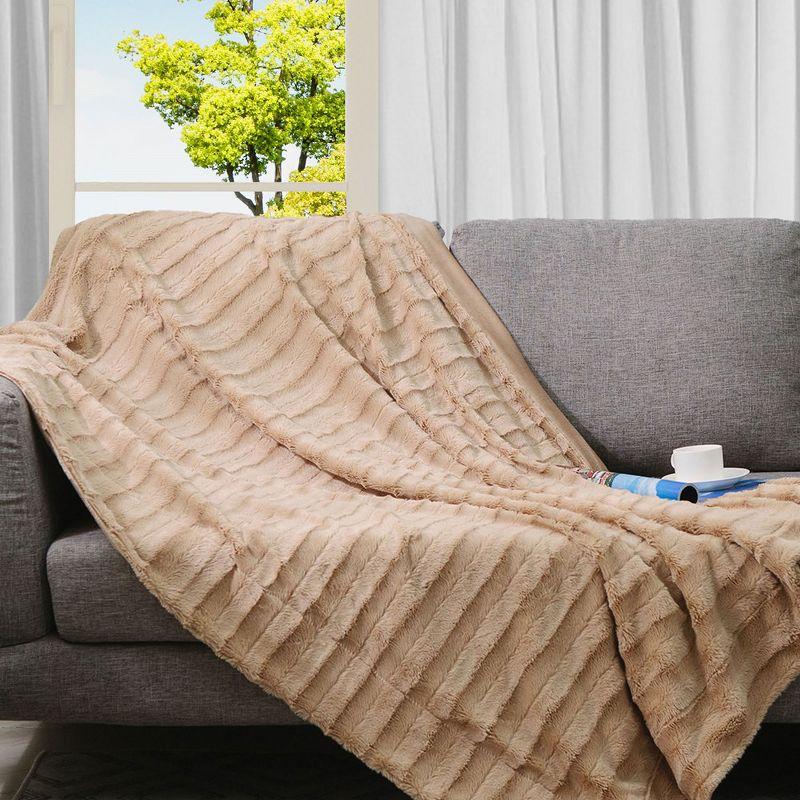 Sand Faux Fur and Microplush Reversible Throw Blanket