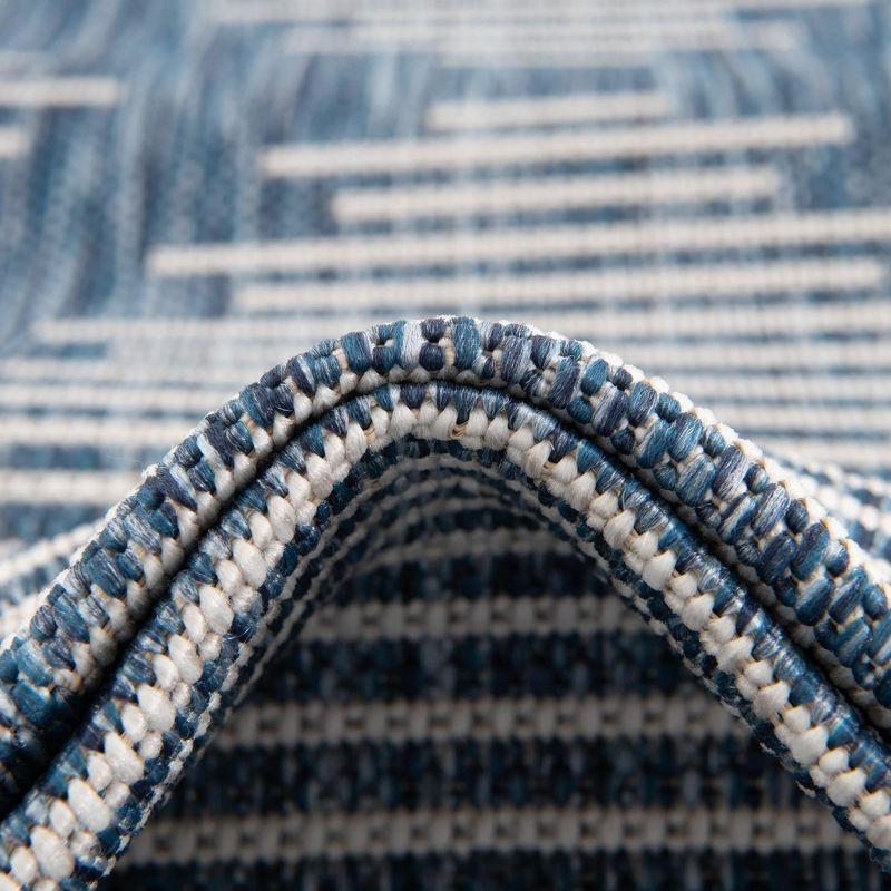 Unique Loom 7' 0 x 7' 0 Square Indoor/Outdoor Modern Blue Area Rug