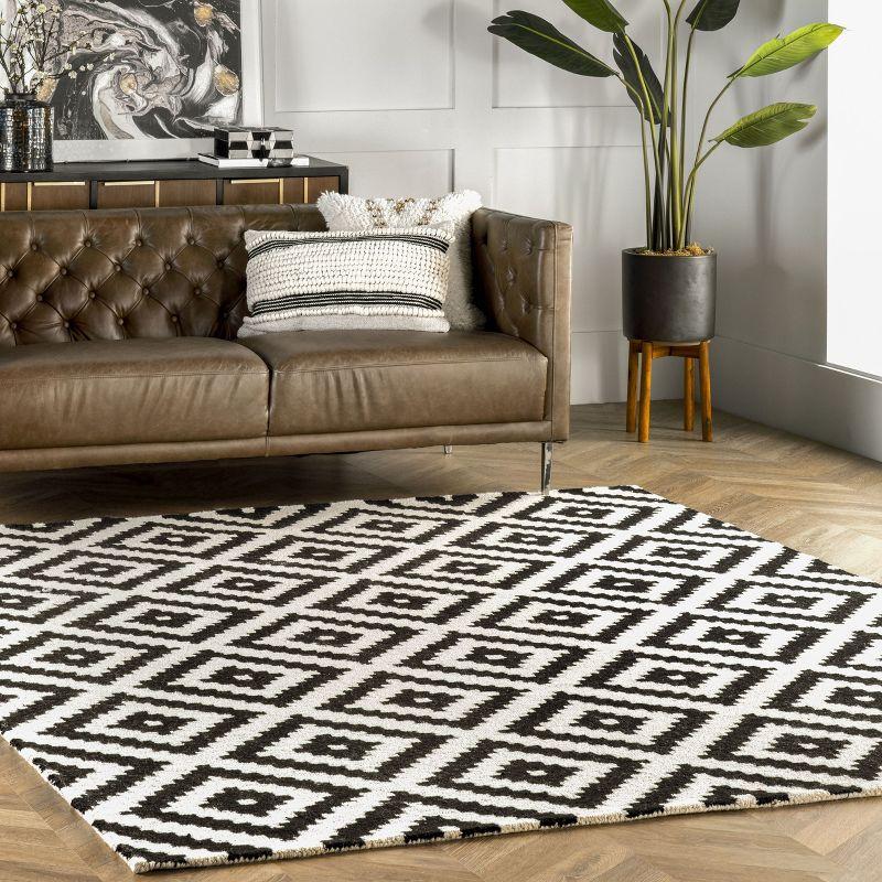 Nuloom Kellee Geometric 10x14 Wool Indoor Area Rug for Living Room Bedroom Dining Room Kitchen, Beige/Brown