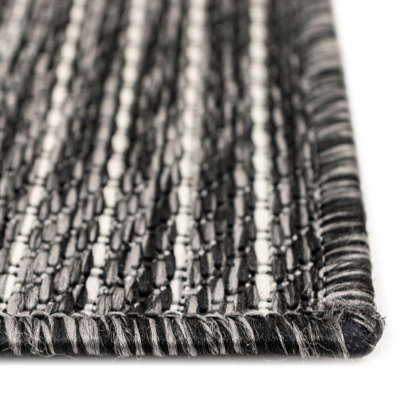 Liora Manne Carmel Texture Stripe Indoor/Outdoor Rug Black 4'10" x 7'6"