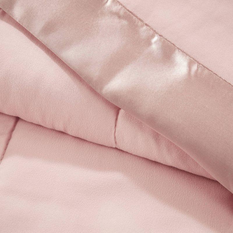 Lightweight Down Alternative Blanket with Satin Trim