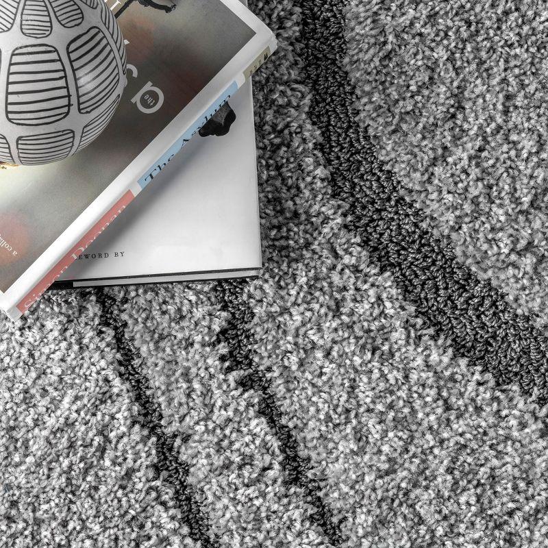 Nuloom Carolyn Abstract 5x8 Shag Indoor Area Rug for Living Room Bedroom Dining Room Nursery, Dark Grey