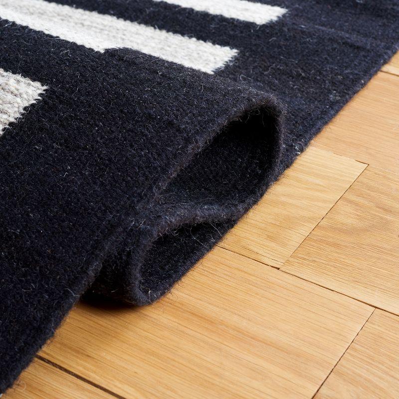 Striped Kilim STK806 Hand Woven Area Rug  - Safavieh