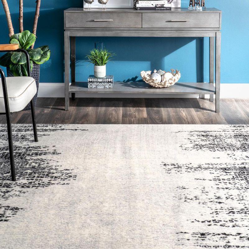 nuLOOM Penelope Faded Global Chevrons Area Rug