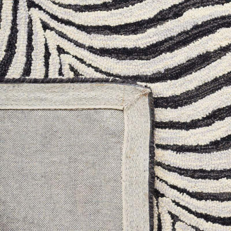 Metro MET456 Hand Tufted Area Rug - Black/Beige - 6'x6' - Safavieh.