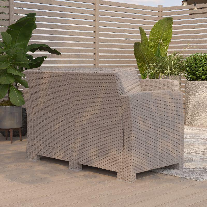 Merrick Lane Outdoor Furniture Resin Loveseat Light Gray Faux Rattan Wicker Pattern 2-Seat Loveseat With All-Weather Beige Cushions