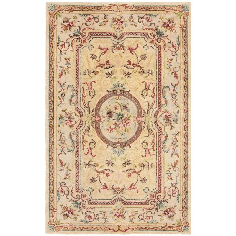 Safavieh Bergama Hand Tufted Wool Oriental Rug
