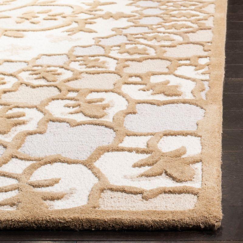 Handmade Off-White Tufted Wool Rectangular Area Rug