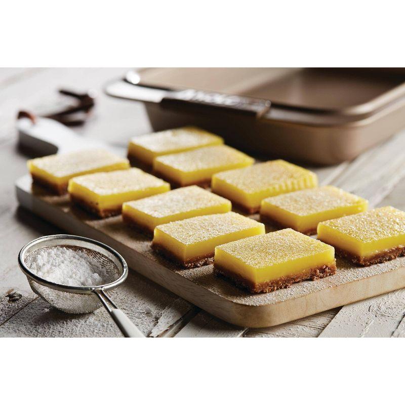 Bronze Nonstick Rectangular Cake Pan with Clear Lid