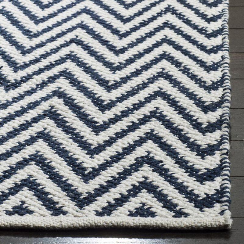 Montauk MTK812 Hand Woven Area Rug  - Safavieh