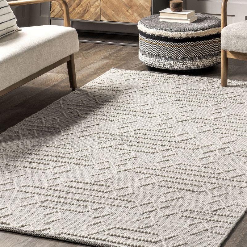 Nuloom Lucile Moroccan Diamond Wool Indoor Area Rug