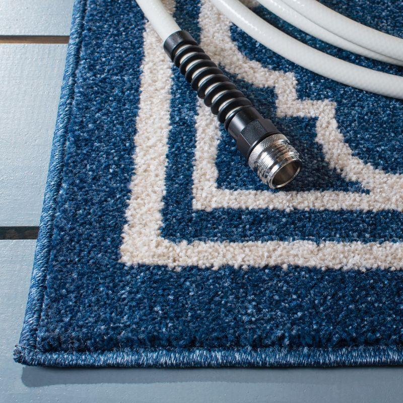 Amherst AMT422 Power Loomed Indoor Area Rug - Navy/Beige - 4'x6' - Safavieh