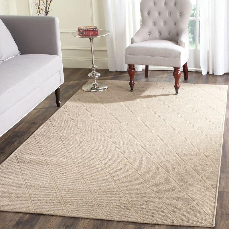 Handmade Geometric Synthetic 4' x 6' Rectangular Rug