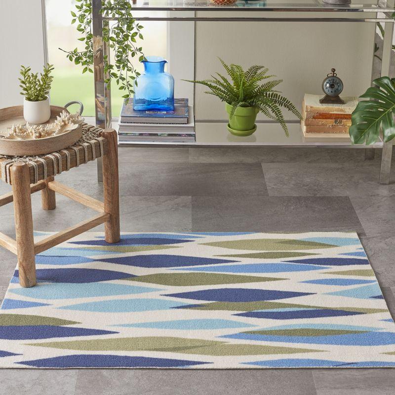 Seaglass Blue and White Synthetic Small Area Rug