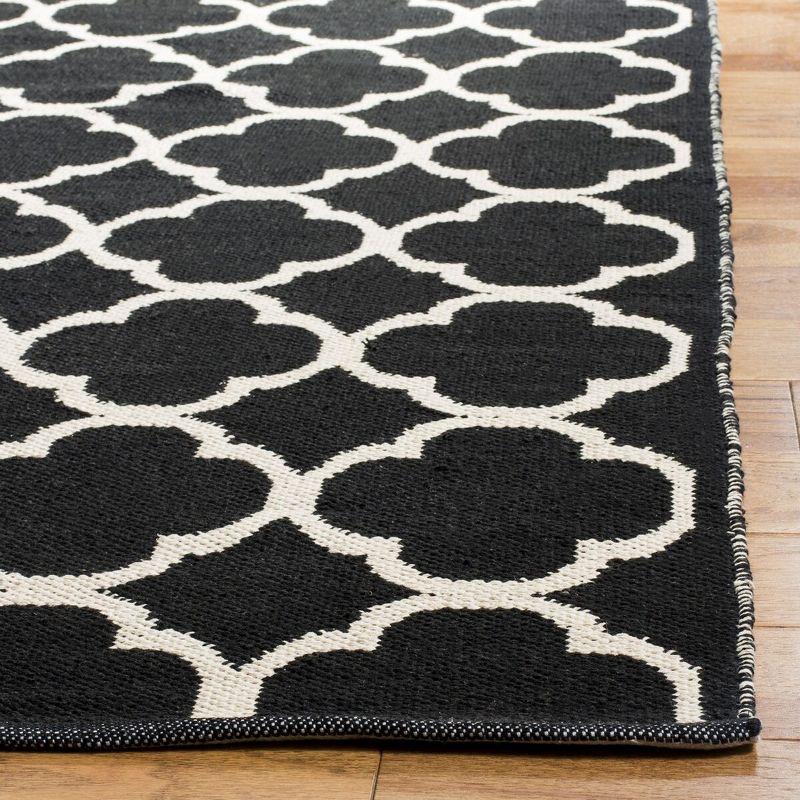 Coastal Breeze Black/Ivory Cotton 8' x 10' Handwoven Area Rug