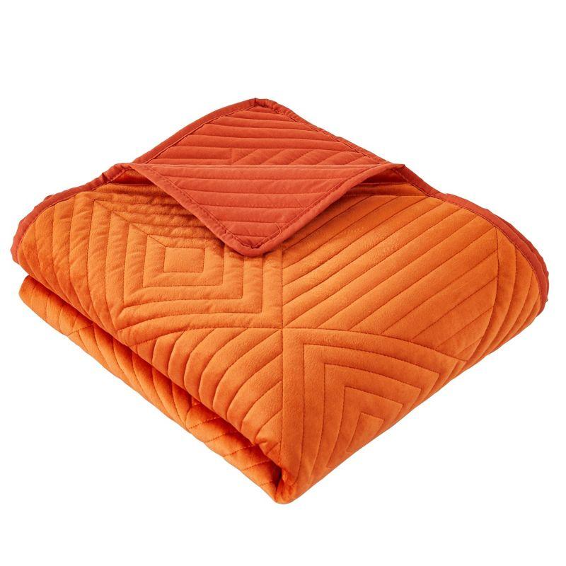 Greenland Home Fashions Riviera Velvet Quilted Throw