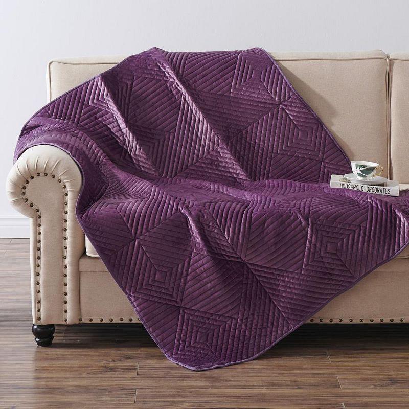 Greenland Home Fashions Riviera Velvet Quilted Throw