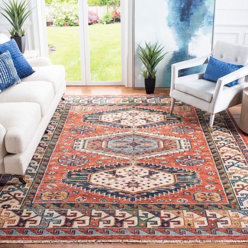 Safavieh Hand Knotted Wool Oriental Rug