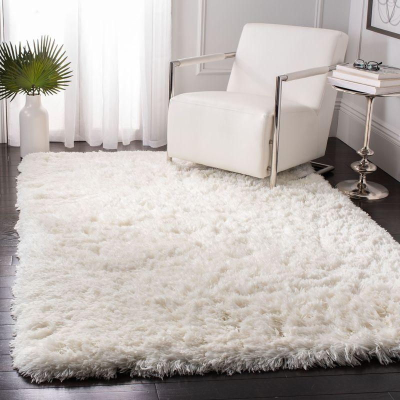 Arctic Shag SG270 Hand Tufted Area Rug  - Safavieh