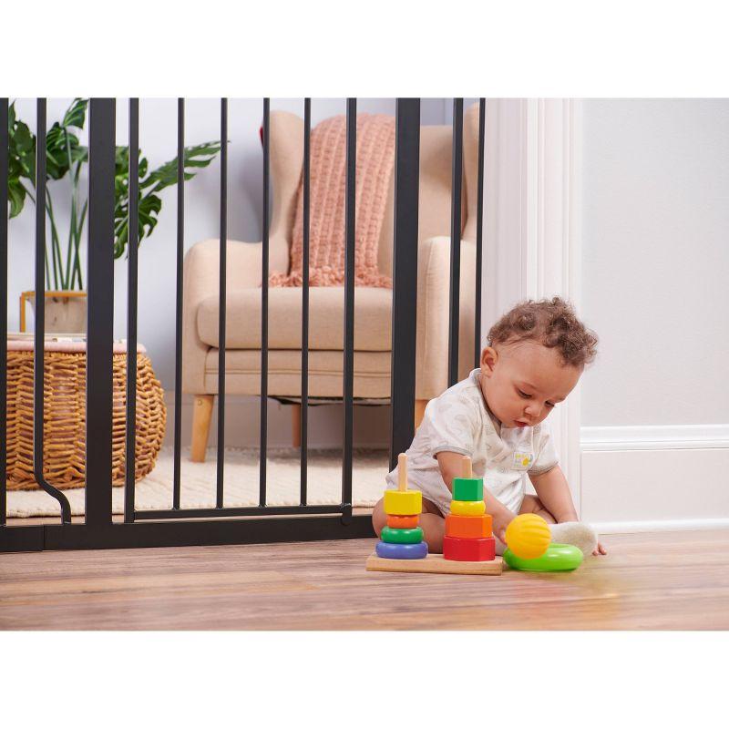 Regalo Safety Gate