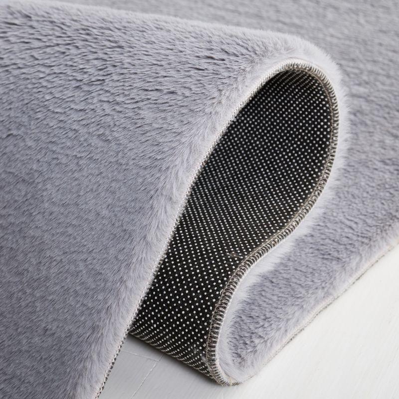 Faux Rabbit Fur FRF500 Power Loomed Machine Washable Indoor Area Rug - Light Grey - 6'x9' - Safavieh