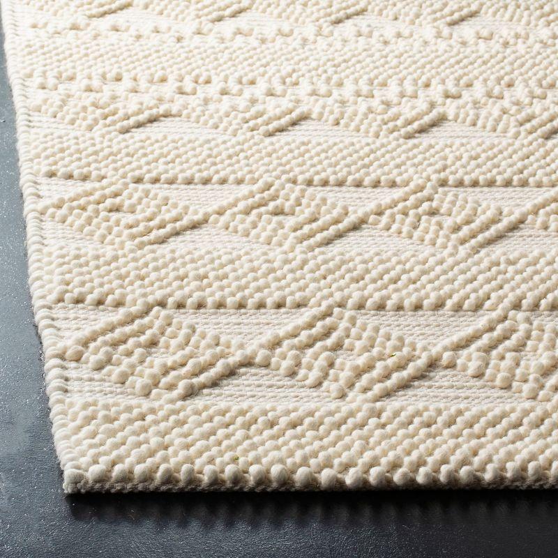 Ivory Hand-Tufted Wool 4' x 6' Reversible Area Rug