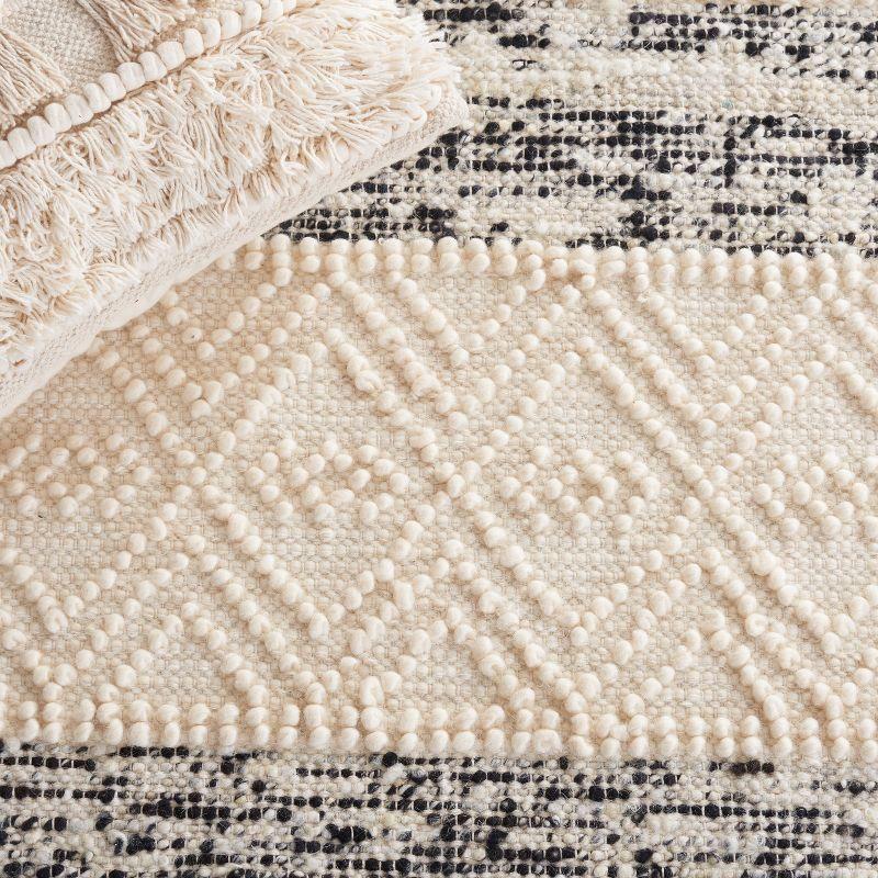 Natura NAT298 Hand Woven Indoor Area Rug - Ivory/Black - 6'x6' - Safavieh