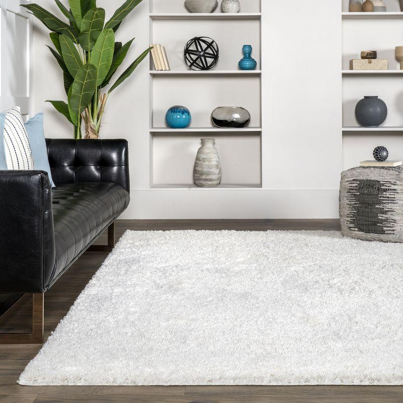 Nuloom Marleen Solid 2x6 Runner Shag Indoor Area Rug for Living Room Bedroom Dining Room Nursery Entryway Hallway, Off White