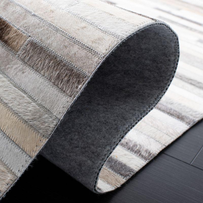 Studio Leather STL809 Hand Woven Area Rug - Ivory/Grey - 3'x5' - Safavieh.