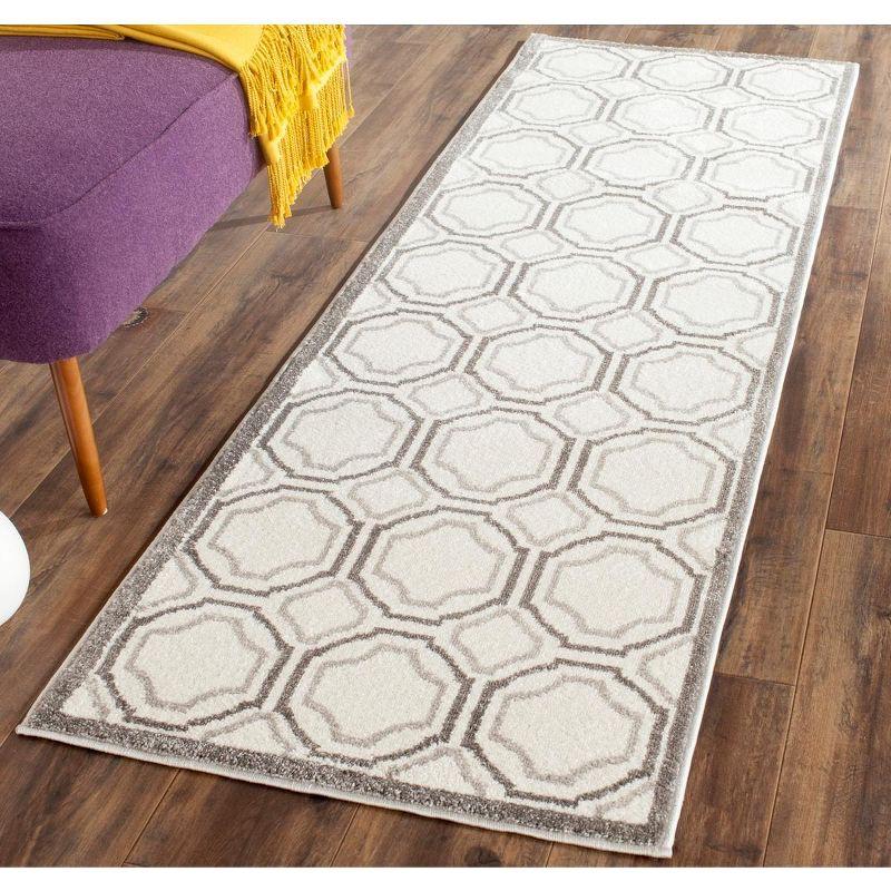 Amherst Performance Geometric Rug