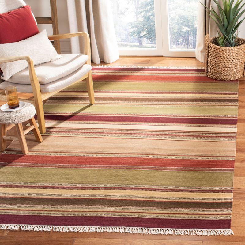 Hand-Woven Southwestern Kilim 8' x 10' Wool Rug in Warm Red