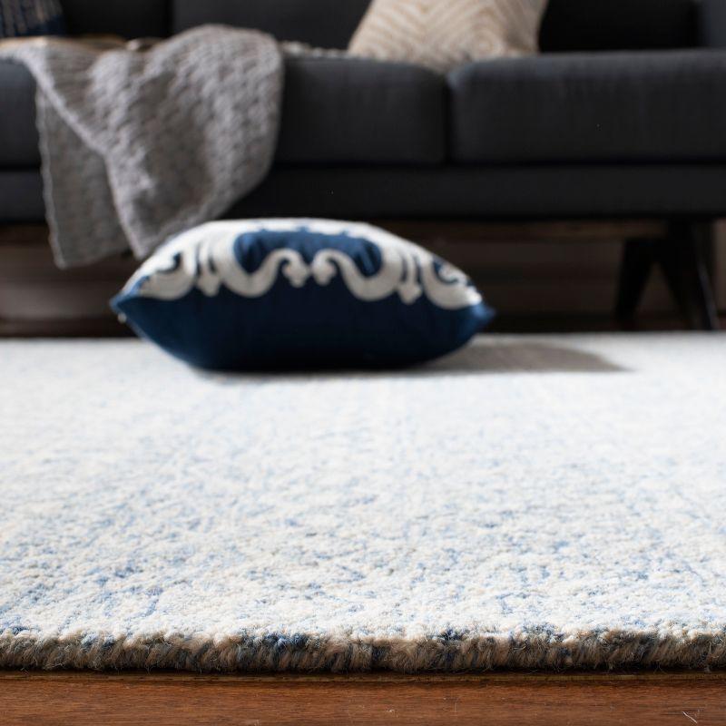 Micro-Loop MLP502 Hand Tufted Indoor Area Rug - Blue/Ivory - 6'x9' - Safavieh