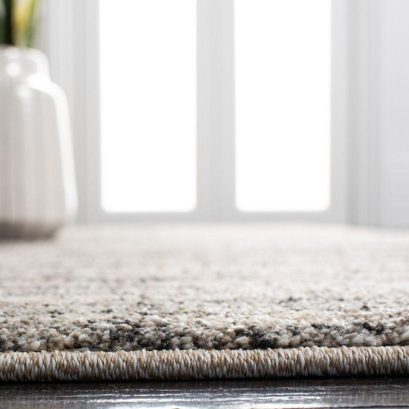 Retro RET2133 Power Loomed Indoor Accent Rug - 4'x6' - Ivory/Grey - Safavieh