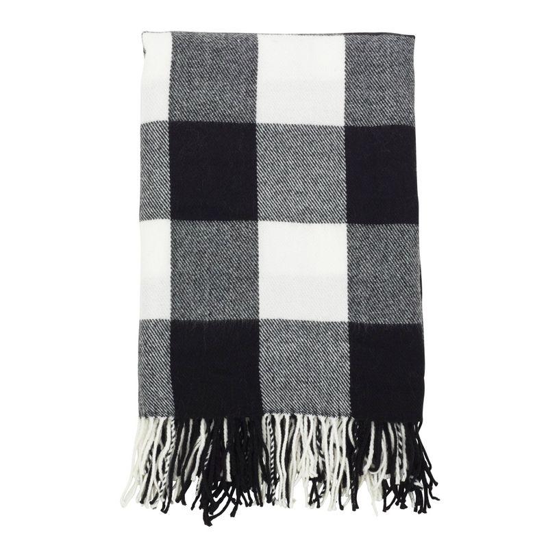 Black and White Buffalo Plaid Cotton Tassel Throw Blanket