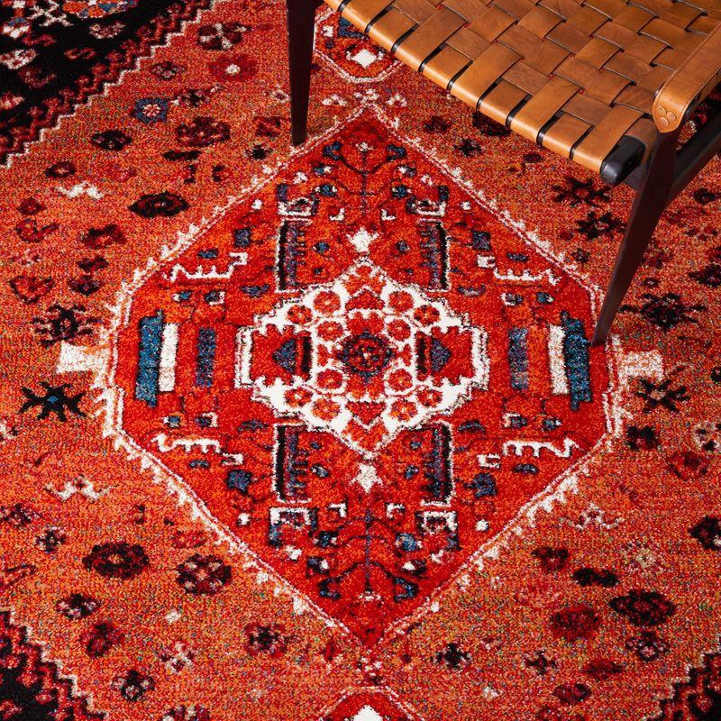 Vintage Hamadan VTH201 Power Loomed Area Rug  - Safavieh