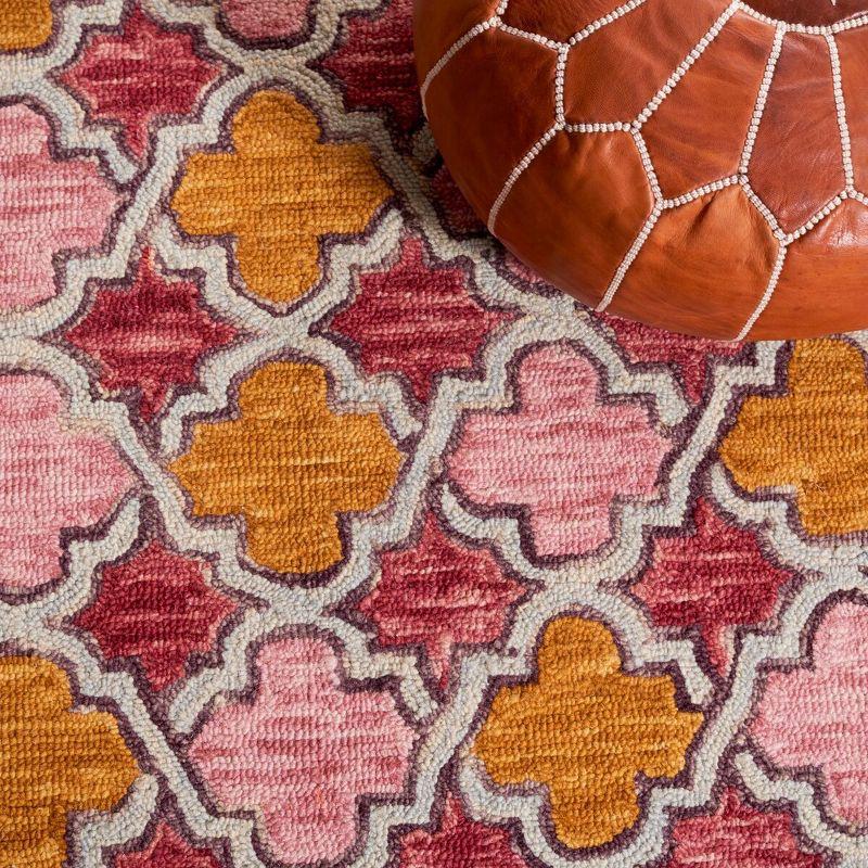 Handmade Red Wool Tufted Round Area Rug