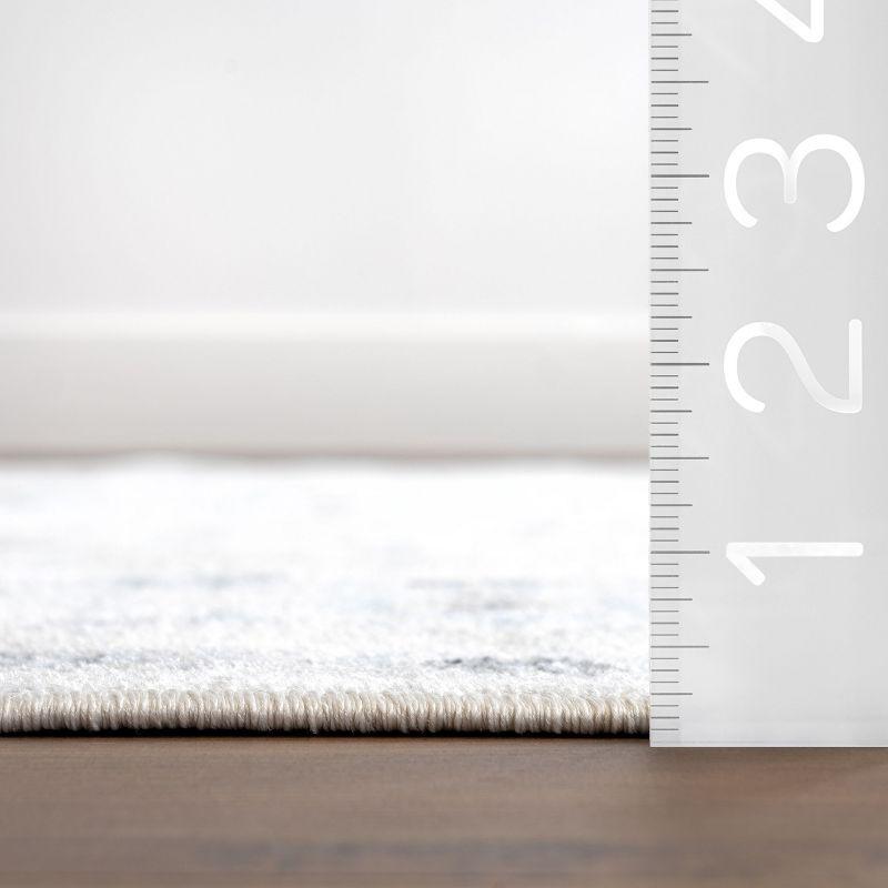 Nuloom Bridie Medallion Pet Friendly Machine Washable Area Rug, 4' x 6', Light Blue