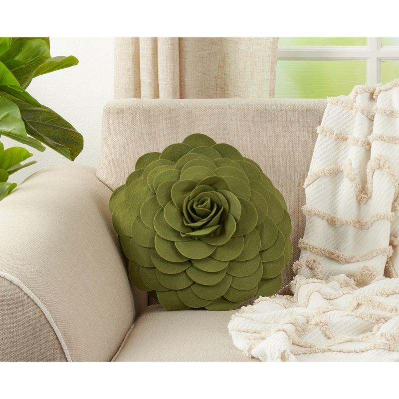 Saro Lifestyle Circular Multicolor Flower Decorative Throw Pillow